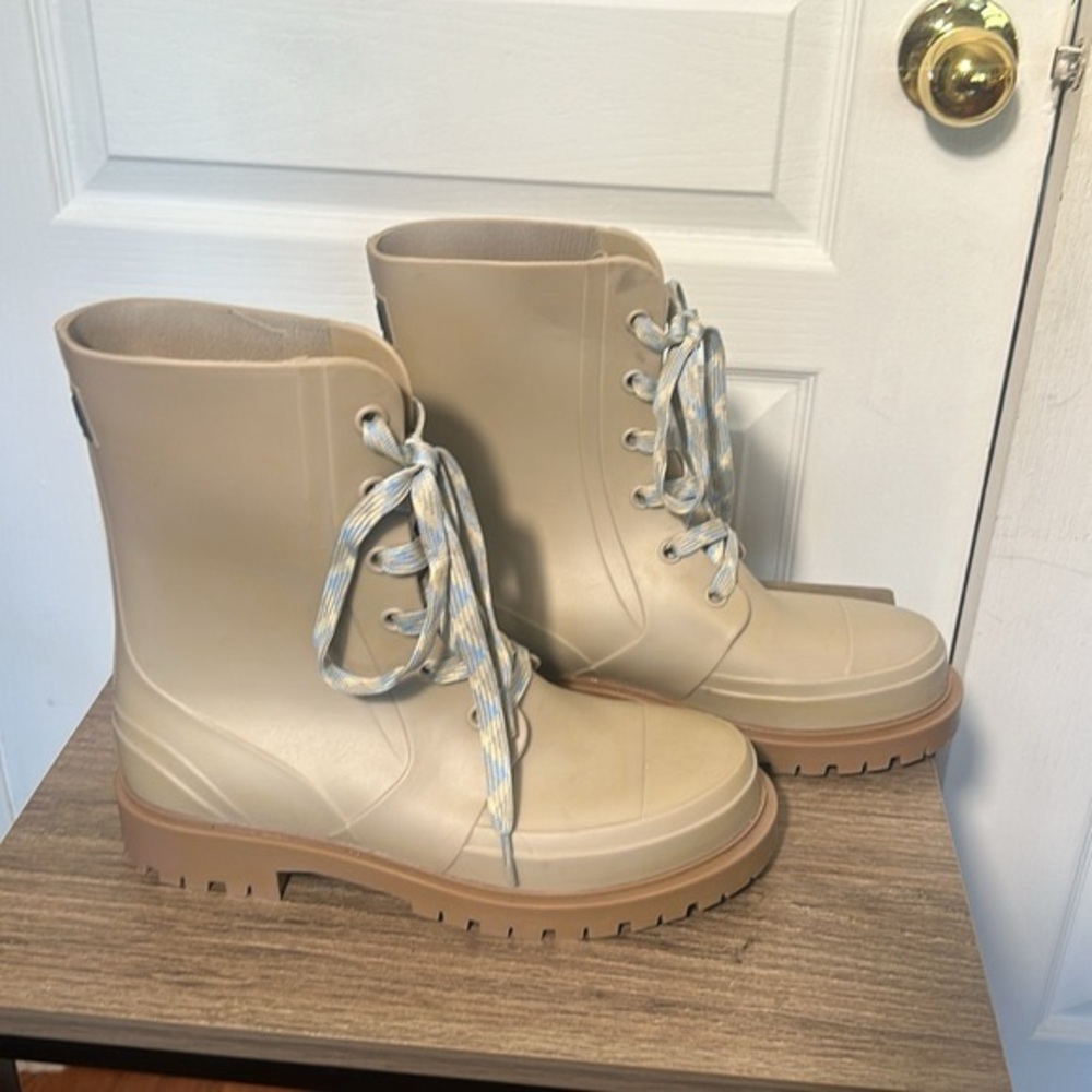 COUGAR MADRID WOMEN RUBBER RAI BOOTS IN DARK CREAM MID HIGH SIZE 8 - Picture 3 of 10